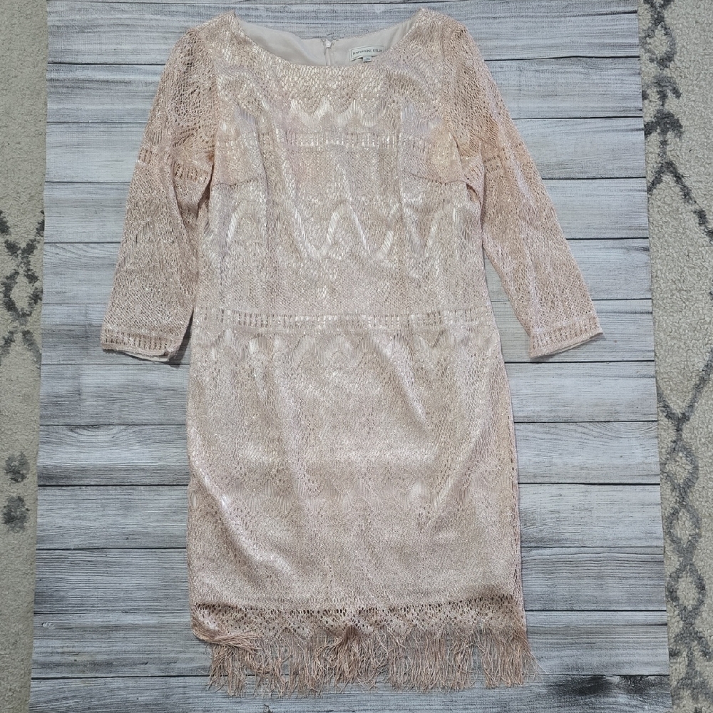 Chic Long Sleeve Lace Dress in Light Pink